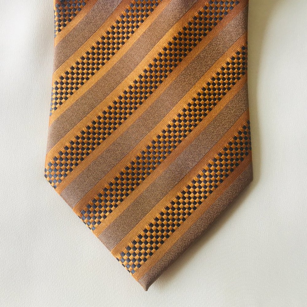 Laurant Bennet Milano Neck Tie Gold Black Pattern Like New